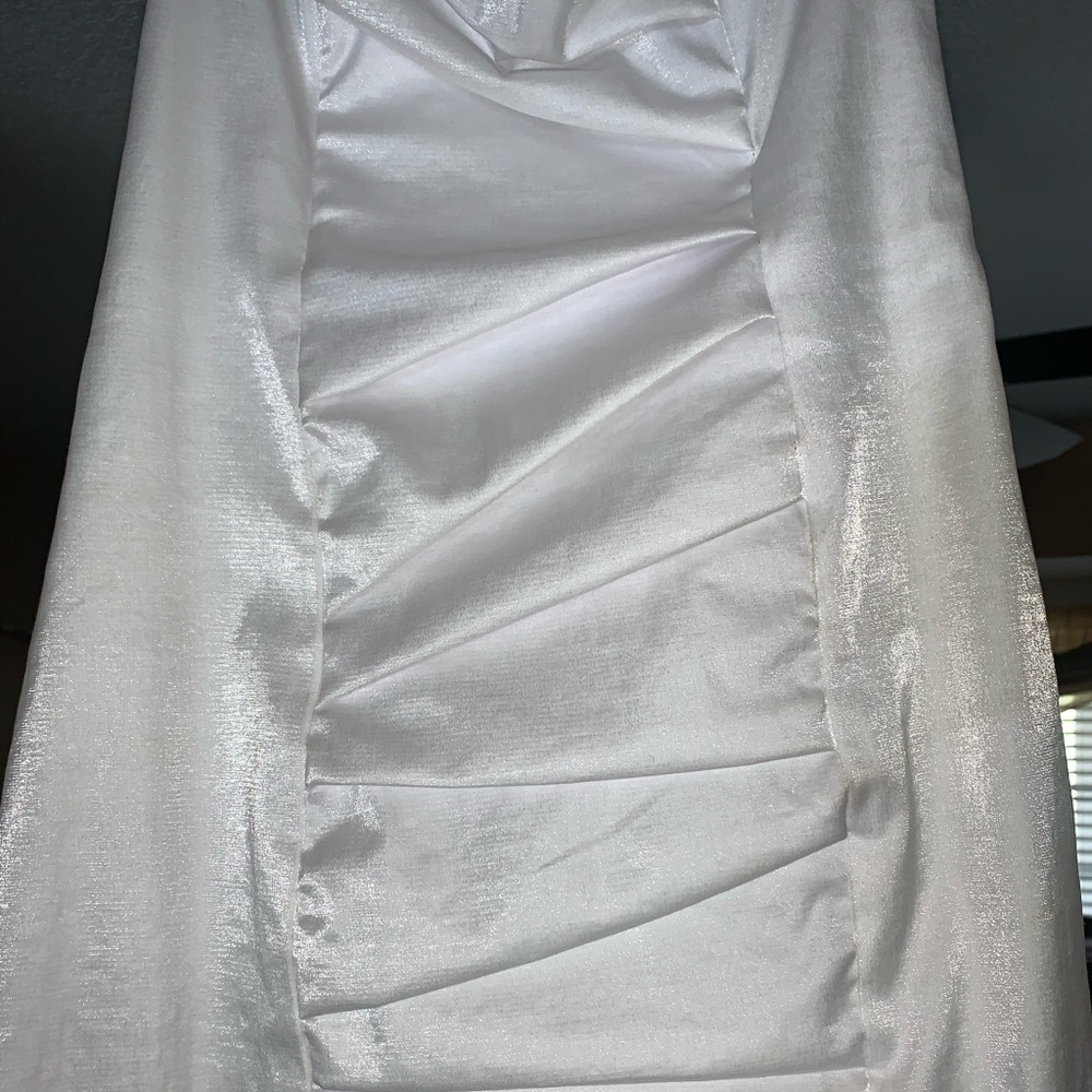 White mini dress - Picture 3 of 4
